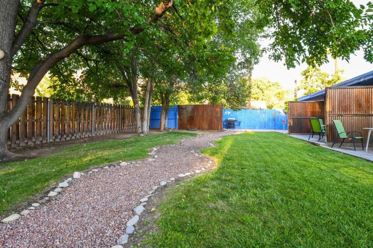 Cozy Adventure Pad Near Downtown - Rose Tree 2 Βίλα Moab Εξωτερικό φωτογραφία
